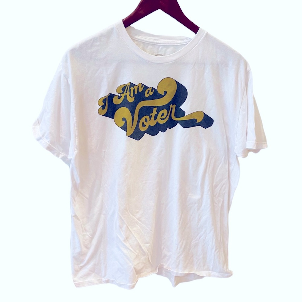 Urban Outfitters I’m A Voter TShirt White Black XL Politics Election